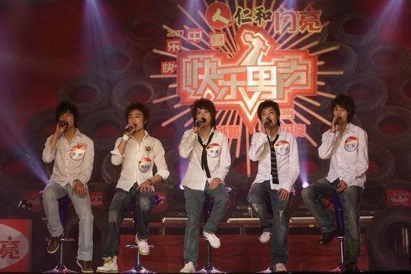 张杰,魏晨,王铮亮来是快男出道的.