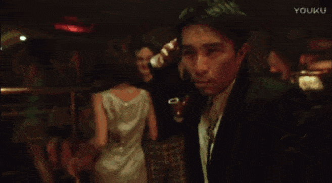 《变脸》男星特拉沃尔塔痛失爱妻,牵手29年,曾共同面对丧子之痛