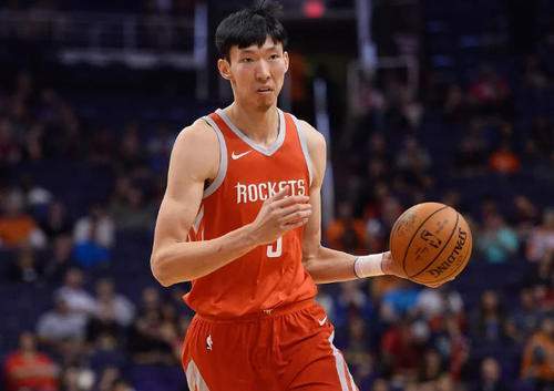 渡边雄太曾在采访中盛赞周琦为伟大