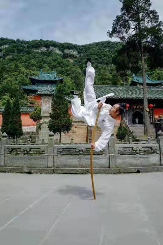 资缘太极拳馆创始人肖云与武当太极的不解之缘_武术