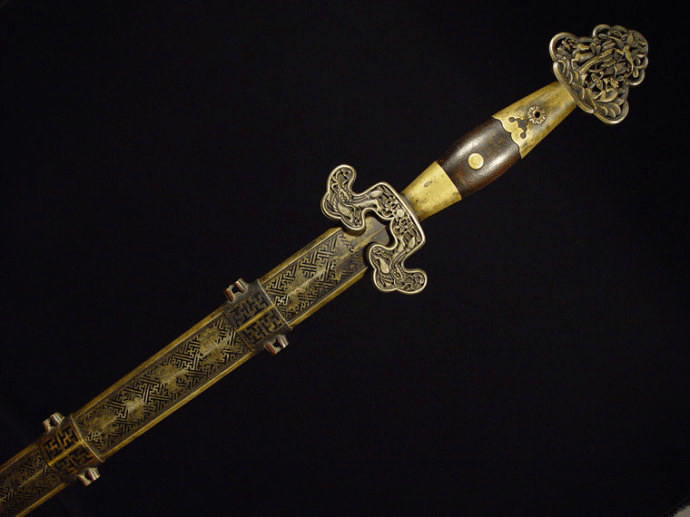 清代出土一把古剑无人看好,如今出现在英国博物馆,专家直呼可惜