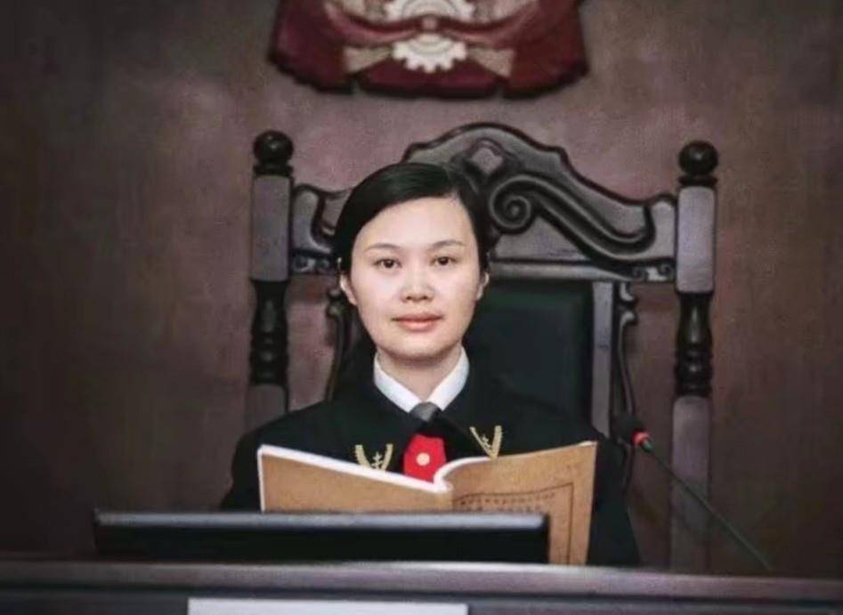 湖南女法官遭报复杀害,凶手应聘小区保洁员伺机作案_向慧