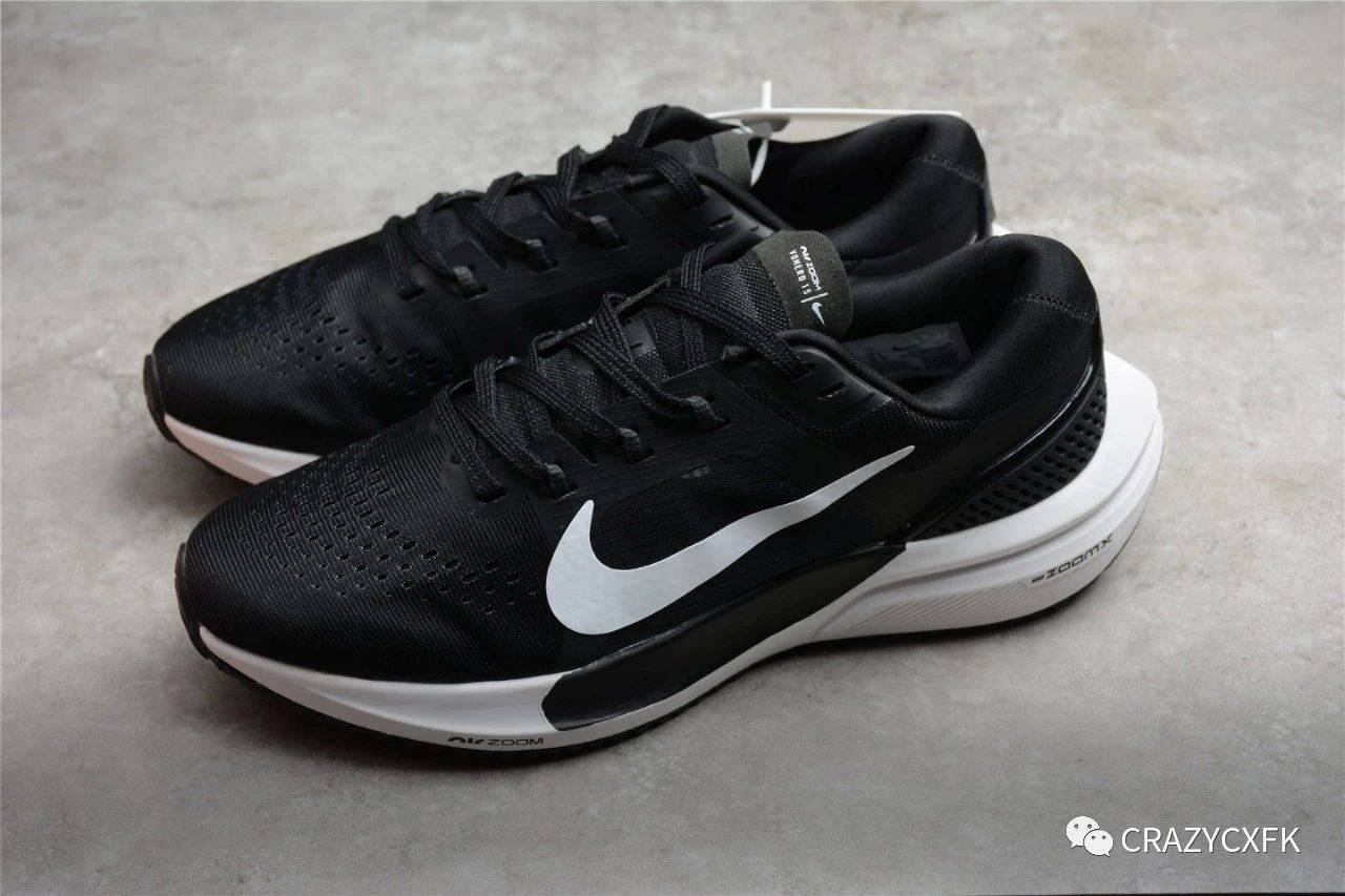 耐克nikeairzoomvomero登月15代运动缓震跑步鞋评测