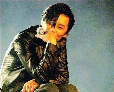 原创王杰嗓子被毒哑谢霆锋背锅多年那一年到底发生了什么