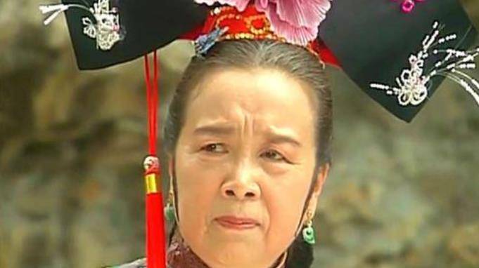 原创当"容嬷嬷"26岁照片流出,根本不像一个人,这颜值不输宋慧乔!