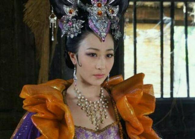孙悟空的母亲是不是封神中的石矶娘娘?仙石的构造揭露其中秘密?
