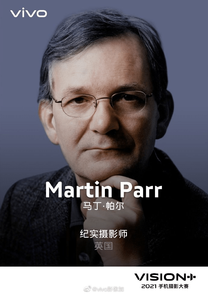 当摄影大师遇上手机,martin parr以独特视角拍摄日常生活