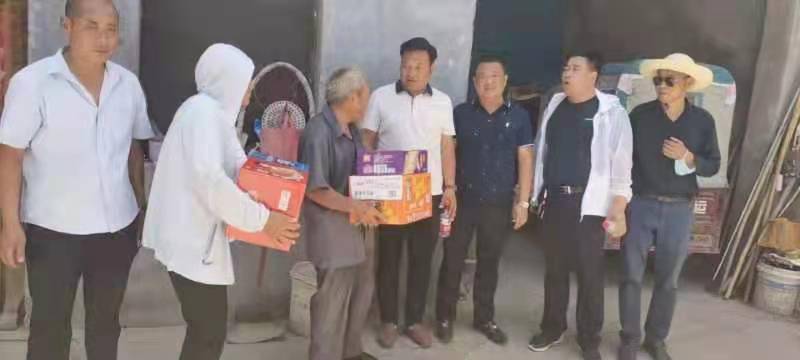 项城孙店镇:政协委员慰问秸秆禁烧值守人员