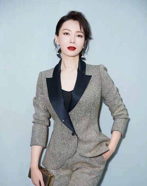 原创"视后"陈数:嫁二婚钢琴家当后妈,相爱13年为何不生孩子?