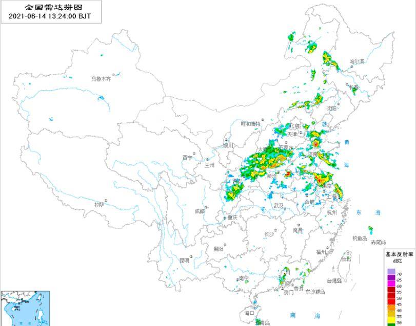 给华南南部部分区域带来了一场大风大雨天气,陆地雨水分布也十分