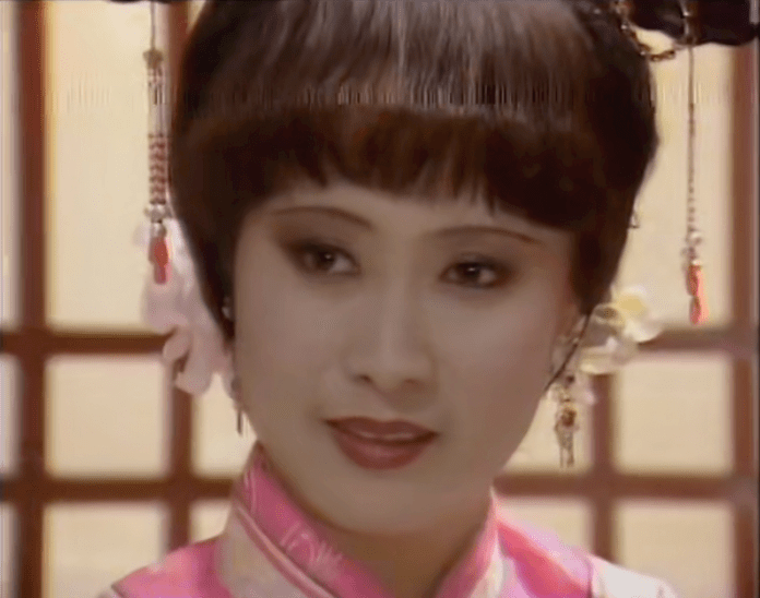 柏寒先生已经离开我们很多年了,只能回忆过去的屏幕画面~而《庄妃轶事