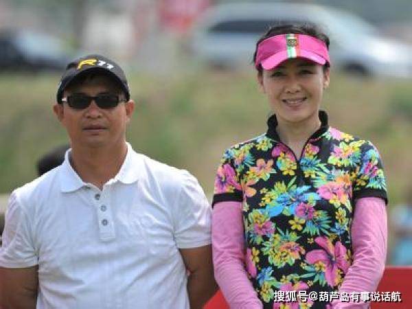 李大双妻子气质恬淡,李小双妻子长相靓丽,惜乎今俩人均膝下无子