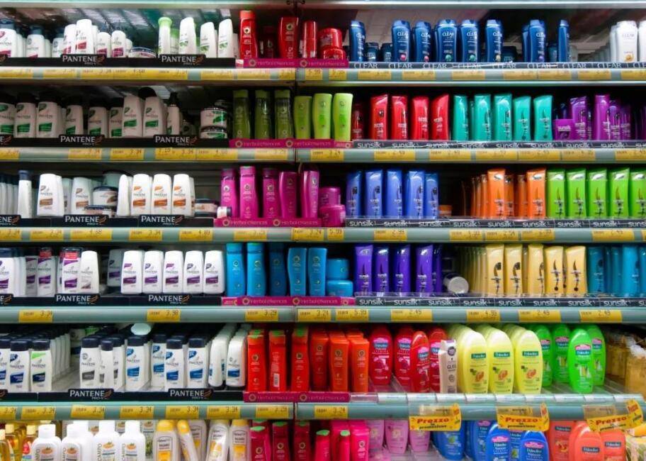 原创国内一些老品牌洗发水不再常用,年轻一代使用国货,原因是什么?