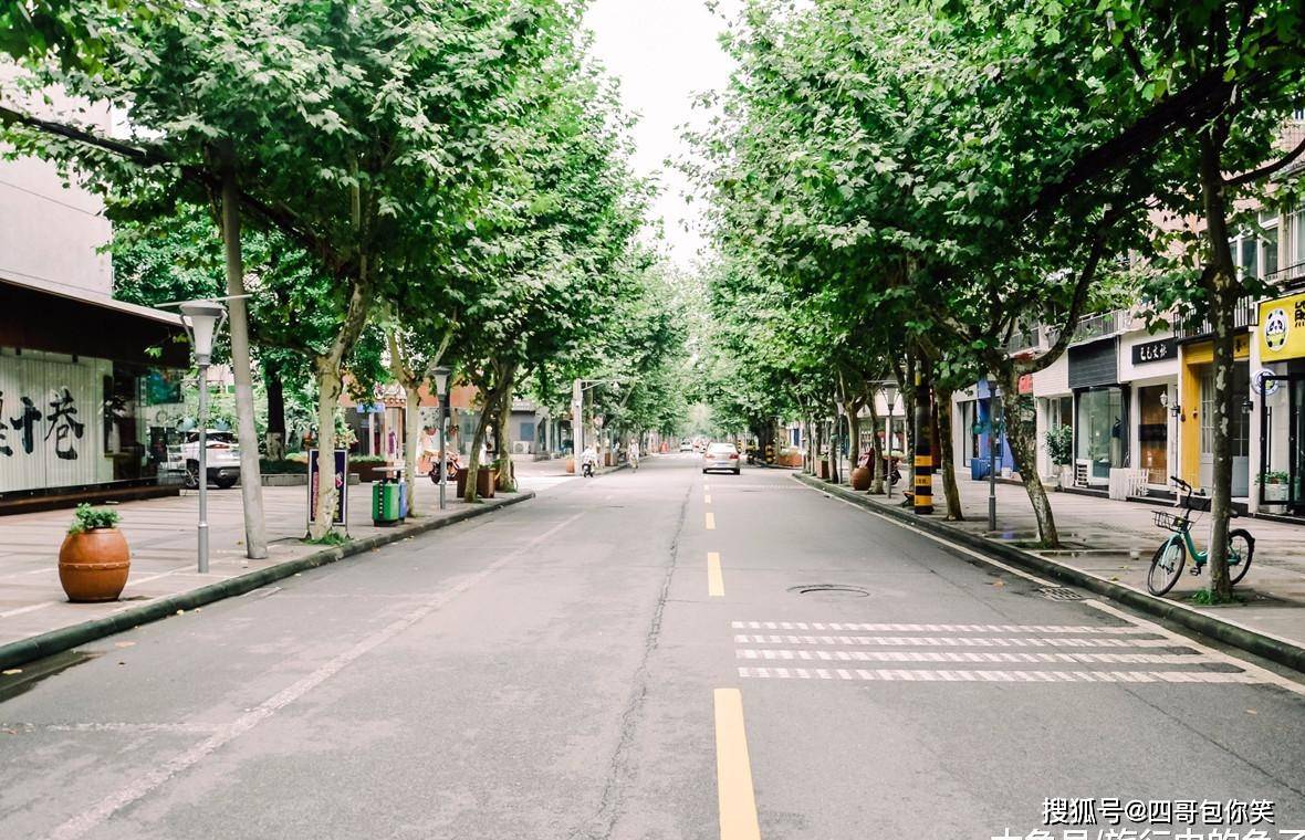 原创成都有名街道很多,唯独"玉林路"进了赵雷歌曲《成都》
