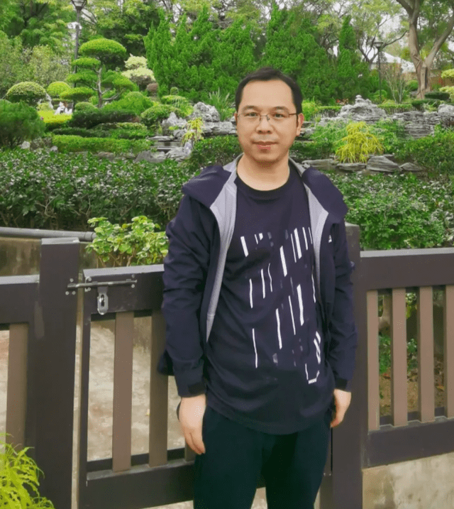 河南"网红"男老师:37岁评为正教授,投身科普,坐拥百万