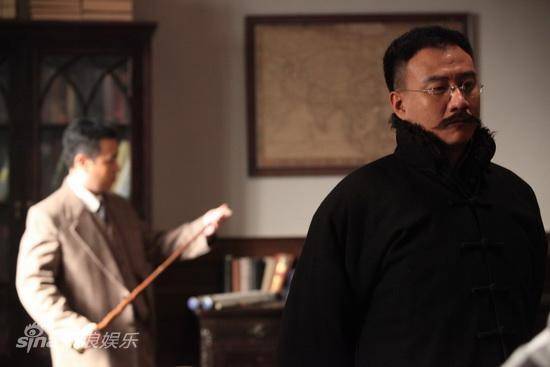 剧版《开天辟地》中的陈建斌.
