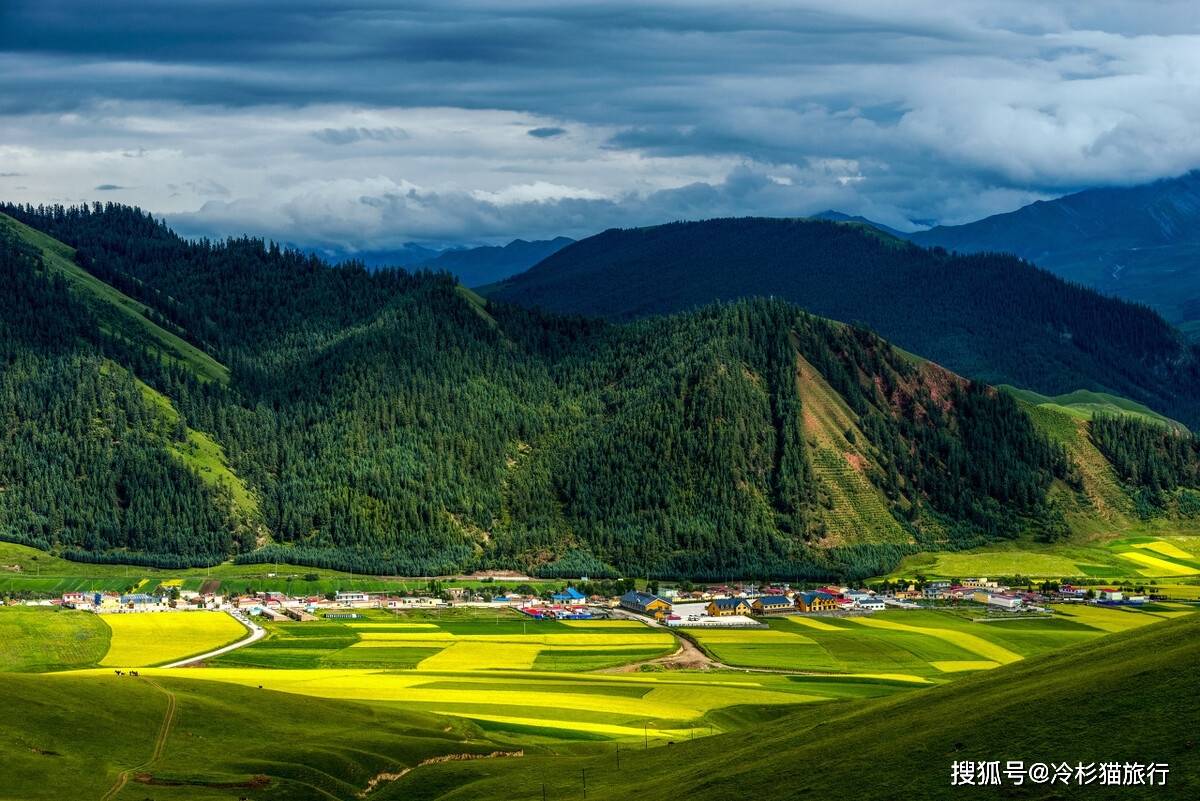 原创国内夏天最美的十大旅行目的地,七八月出行就这样安排!