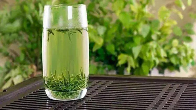 绿茶茶汤浑浊,什么原因?好品质绿茶的汤色应该怎样?
