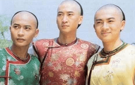 还珠格格:难怪五阿哥反感尔康,他这三个做法真的人见人厌