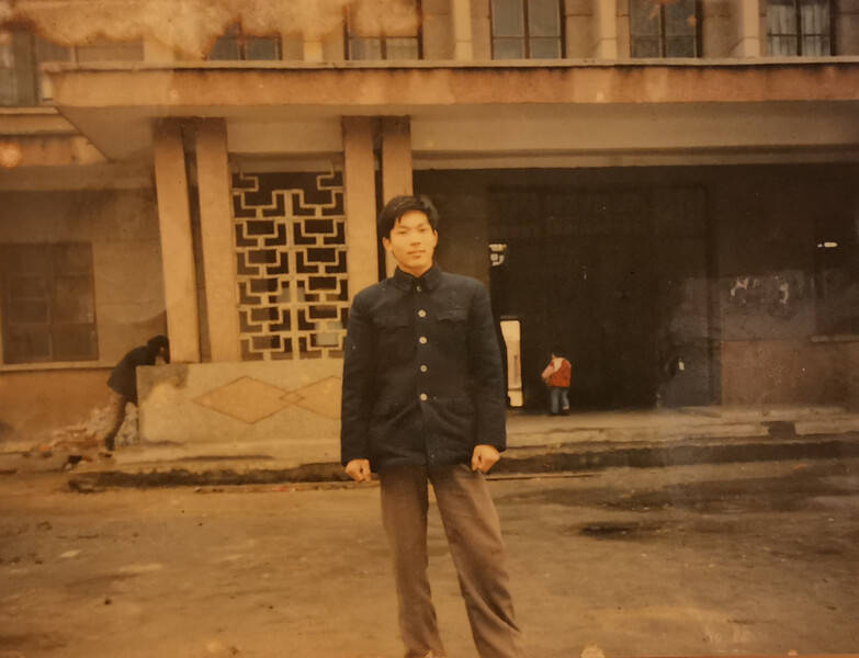 茶人故事曼松茶农黄小林的传奇人生