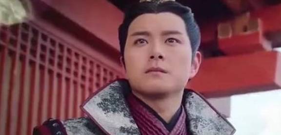 原创16岁登基,是千古一帝,但晚年昏聩,"几个破娃娃"害死妻儿