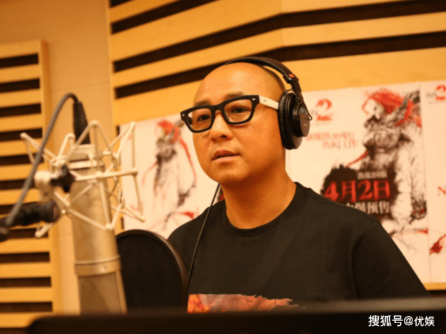 原创在乐队待了14年事业巅峰时选择离开周晓鸥为何转行做演员