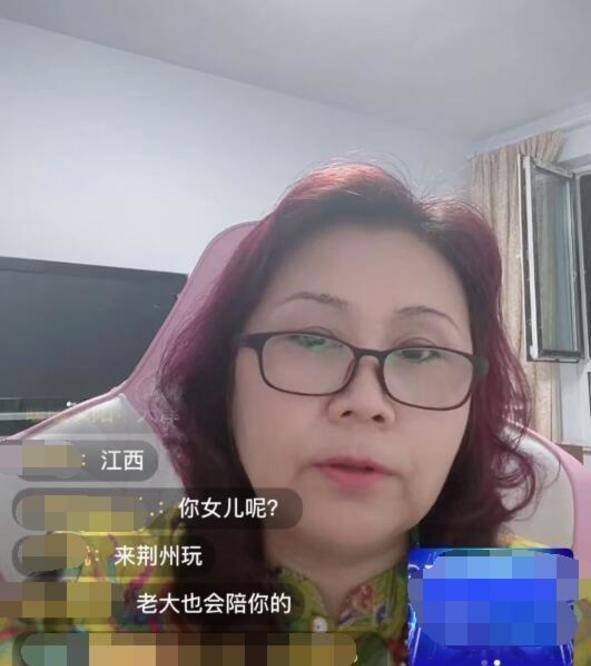 孙侨潞去世七个月,妈妈抑郁重病记忆力急速下降,强行记住女儿!