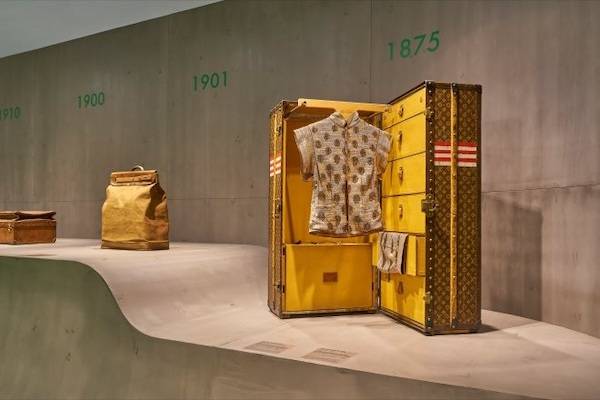 路易威登看见lv全球巡回展登录杭州湖滨银泰in77