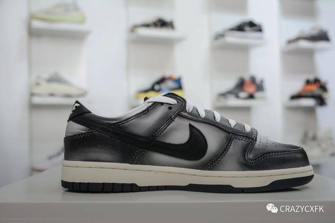 耐克nikesbdunklowretrohaze黑灰渐变涂鸦板鞋