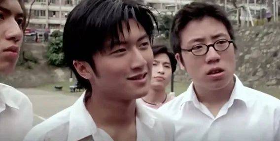 有多少人想炸了他的厨房_谢霆锋