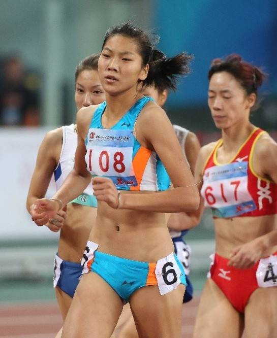 安徽姑娘王春雨,和苏炳添一样,她也创造了历史!为中国田径加油!