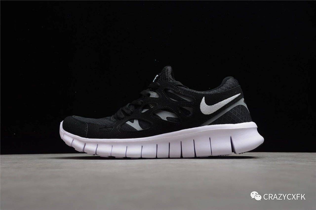 耐克nike free run 2 black white 黑白赤足透气跑步鞋