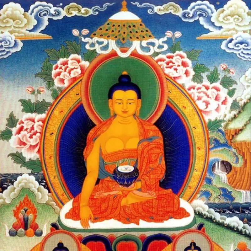 在藏传佛教,祂被称为月巴墨佛,也是长寿的象征.
