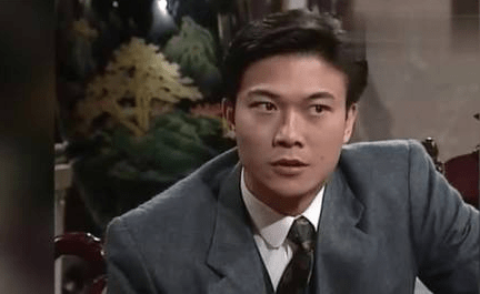 原创54岁钱小豪全家近照两任妻子都很漂亮儿子随了继父的姓