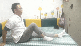 4个动作改善半月板损伤