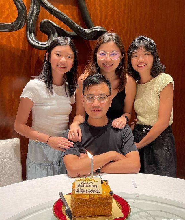 原创tvb女艺人与女儿们一起为老公庆生 4位心爱女士围着寿星拍全家福