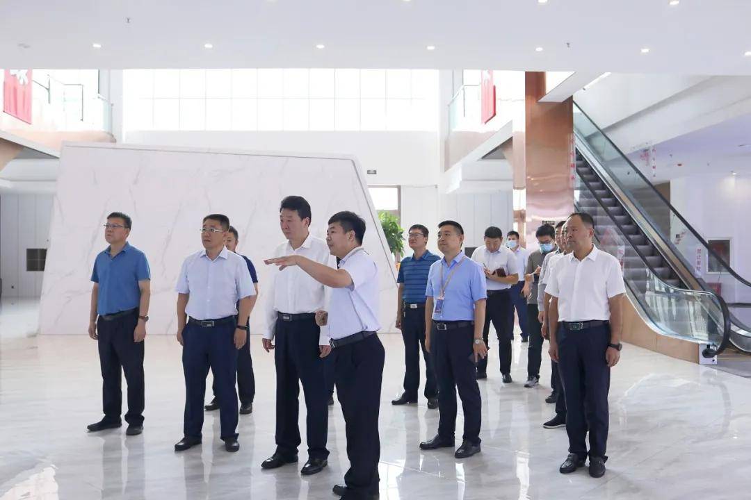 临沂市委副书记,市长任刚一行莅临新谷集团总部调研转型升级工作