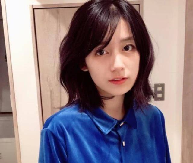 原创李诞黑尾酱已经离婚,女方黑料太多,曾因房间装饰惹争议