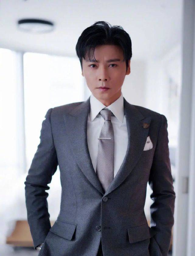人前高冷,实际一碗面条就能被打动,张晋还有多少是我们不知道的