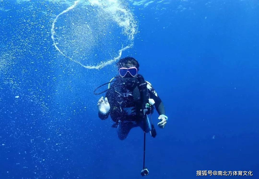 一,学习水肺潜水的原因  增强个人履历,丰富个人技能  于当代大学生