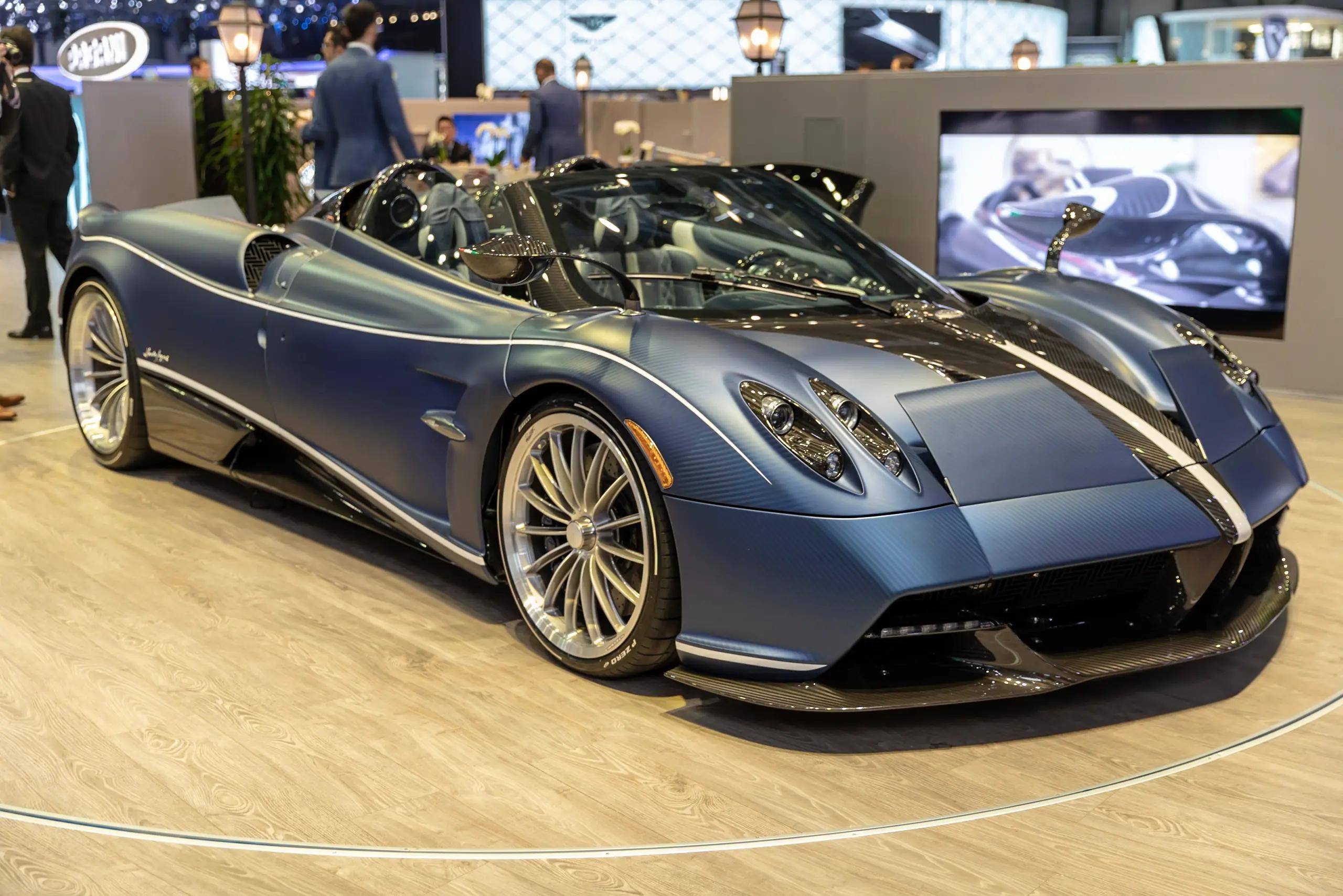 而全新的 帕加尼huayra(参数|图片)