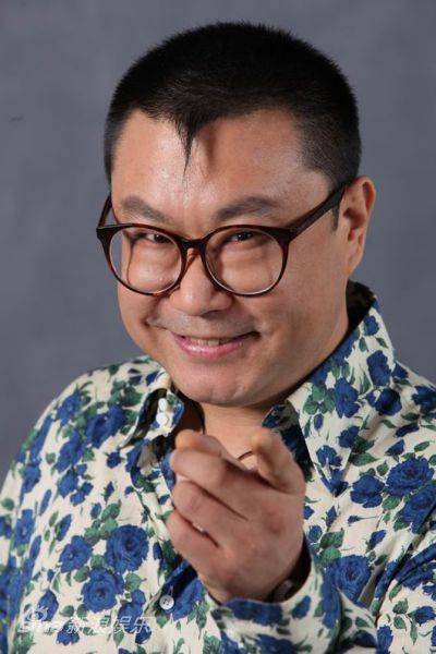 原创著名歌手尹相杰罕露面5年前销声匿迹现体型消瘦认不出