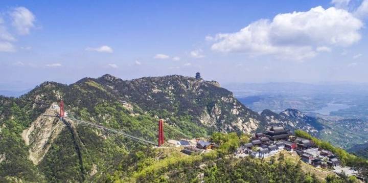 沂蒙山银座天蒙旅游区:"天蒙的栗子谁打了是谁的"