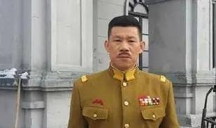 对于杨清文来说,这就像一场梦,他也没想到自己坐过牢,还是个司机,会有