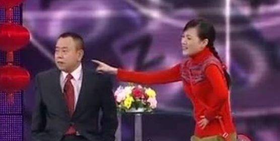 她登上5次春晚,与潘长江郭冬临搭档,如今却落魄靠走穴