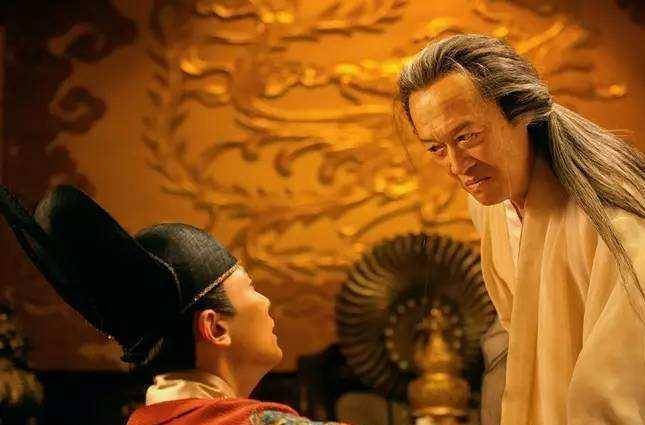 在魏忠贤得势的三年中,明朝在辽东是否真的压着后金打