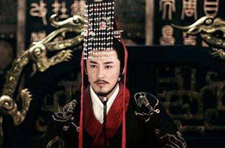 秦始皇统一中原后,为中国取了一个很霸气的名字,一直