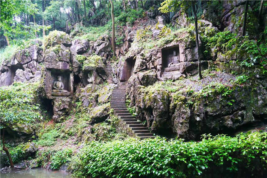 杭州这座寺庙,始建于东晋,比少林寺早170年,游客来杭州必打卡