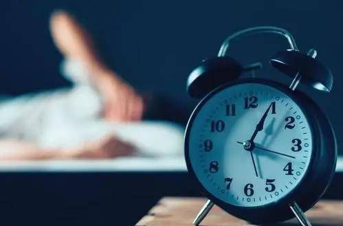 睡前剧烈运动可能会让你睡不着觉