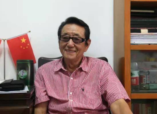 近日,网友曝光了《老顽童外公》的最新照片.